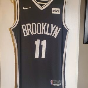 Kyrie Irving Brooklyn jersey,  medium
